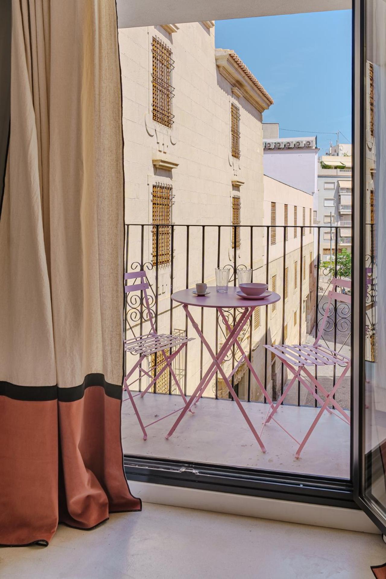 Apartment With Exceptional Charm In Historic Center Of Alicante Extérieur photo